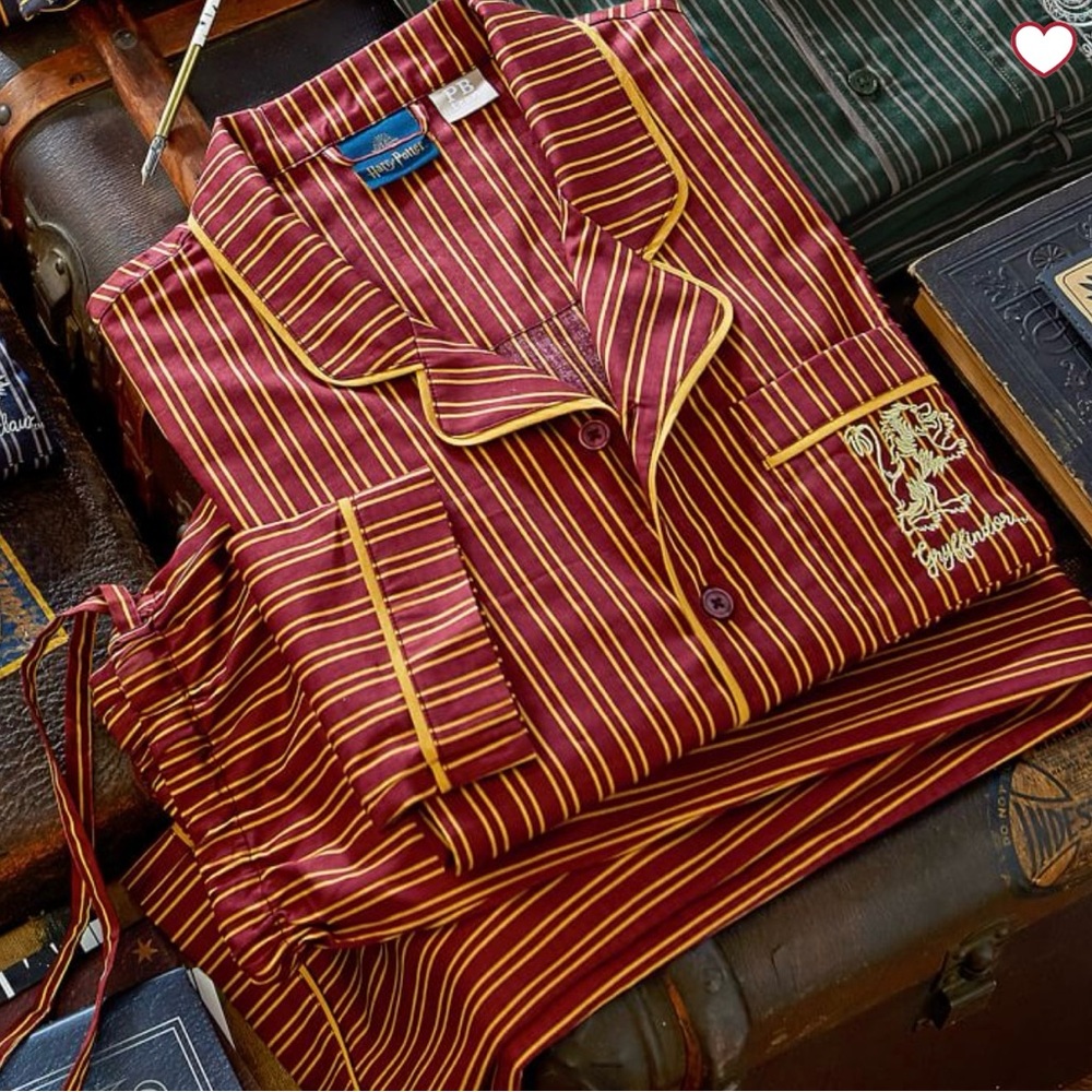 $50 - NWT - Black Friday Special Harry Potter Pottery Barn Gryffindor Pajamas